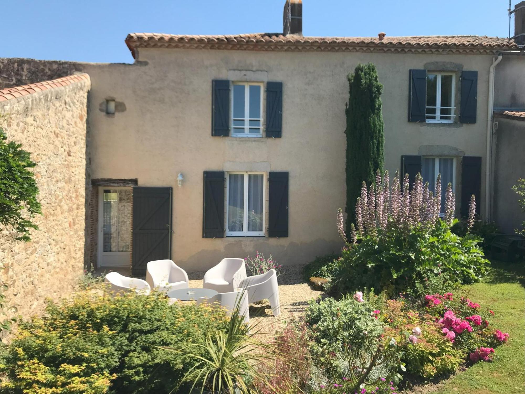 Chambres D'Hotes Les Laitieres Beaurepaire  Luaran gambar